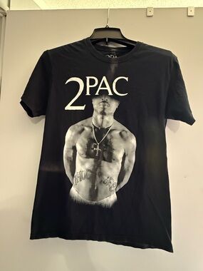 Graphic Tee - Black Men’s Short Sleeve Shirt